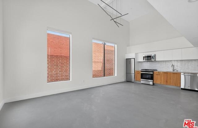 2412 Eads St Gallery 2