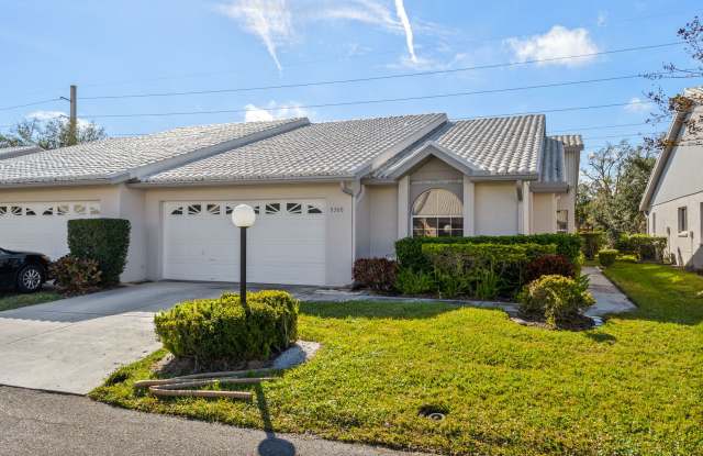 beautiful Sarasota 3 bedroom 2 bathroom home with 2 car garage photos photos