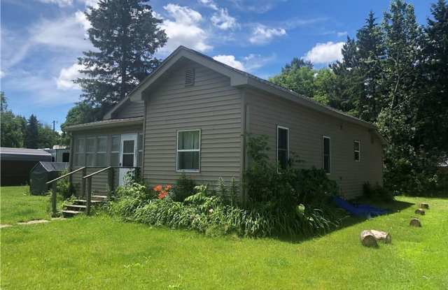 1035 N Alvey St - Bruce, WI 54819 photos photos