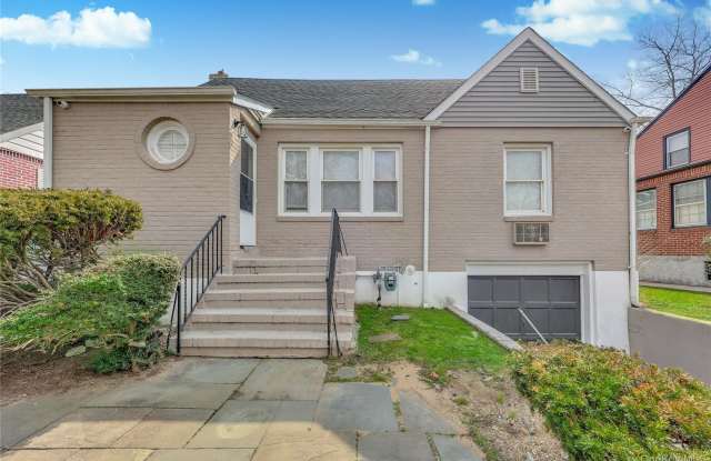 5 Hawthorne Lane photos photos