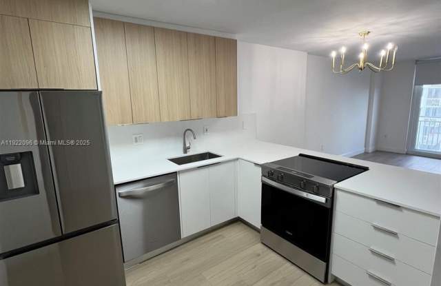 345 Ocean Dr photos photos