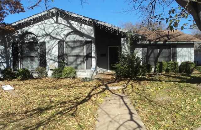 1701 Warwick Street - 1701 Warwick Street, Garland, TX 75044