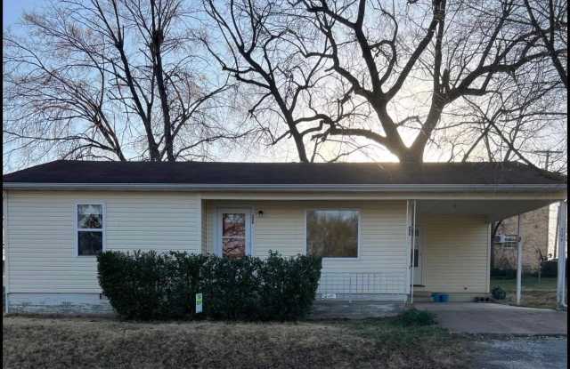 206 N 2nd photos photos