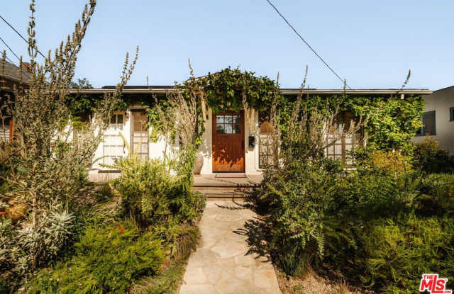 1097 W Kensington Rd photos photos