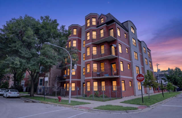 4755 S St Lawrence Avenue Gallery 2
