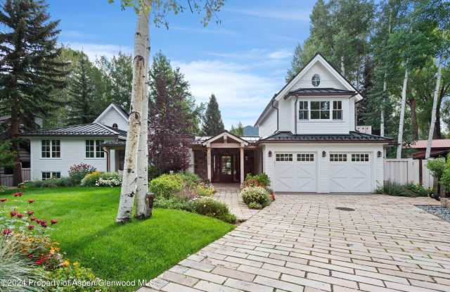 1230 Snowbunny Lane photos photos