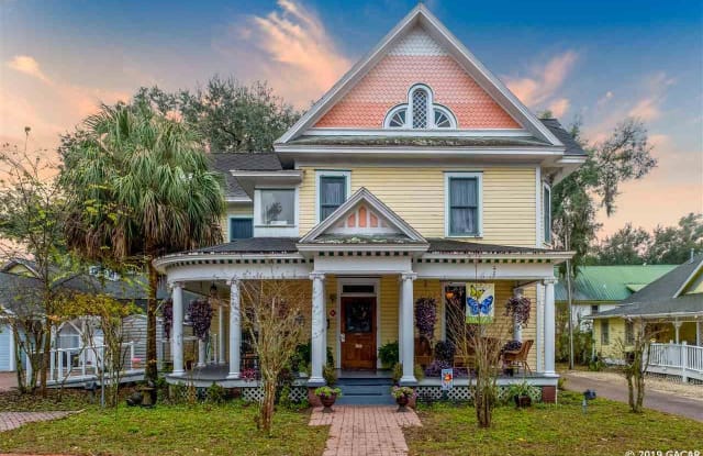 607 E University Avenue - 607 East University Avenue, Gainesville, FL 32601