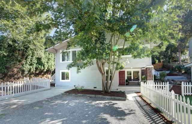 8604 Ravenna Avenue Northeast - 8604 Ravenna Avenue Northeast, Seattle, WA 98115 8604 Ravenna Avenue Northeast - 8604 Ravenna Avenue Northeast, Seattle, WA 98115