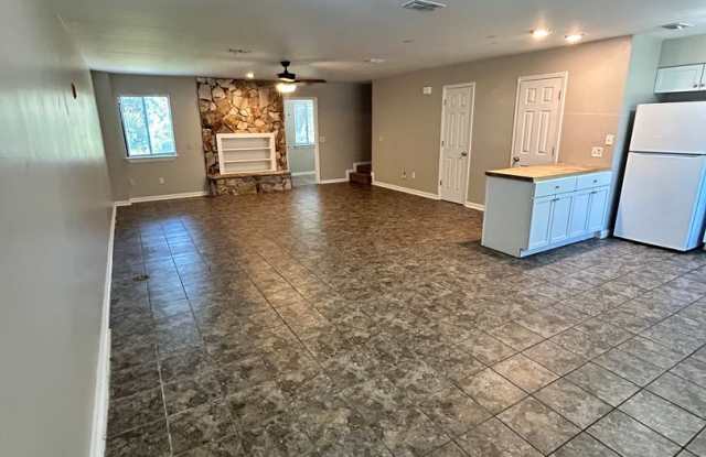 147 Cheri Lane - 147 Cheri Lane, Parker, FL 32404