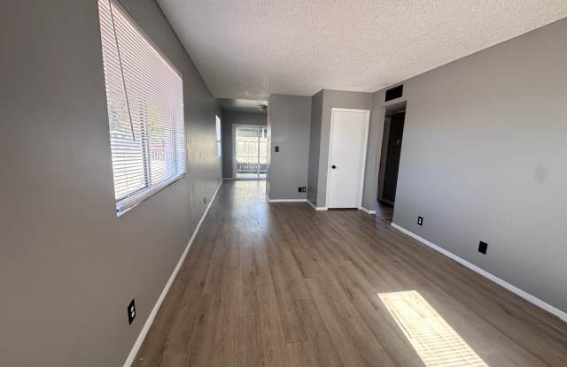 2608 West Ocotillo Road Gallery 4
