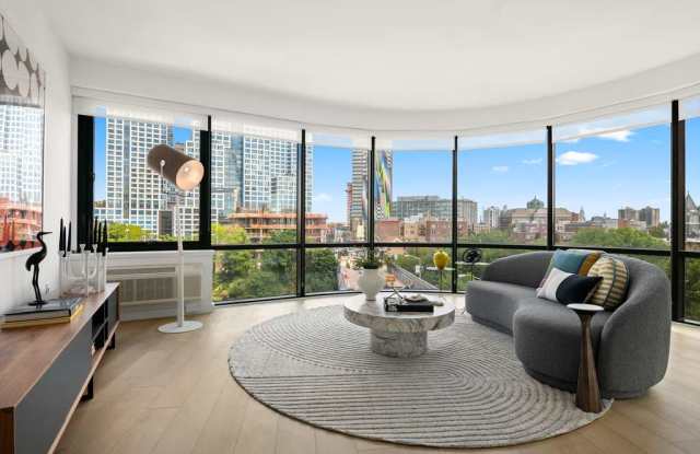 425 Summit Gallery 1