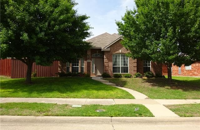 10804 Pineview Lane - 10804 Pineview Lane, Frisco, TX 75035