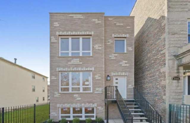 2811 W Jackson Boulevard photos photos