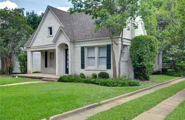 3228 Greene Avenue - 3228 Greene Avenue, Fort Worth, TX 76109