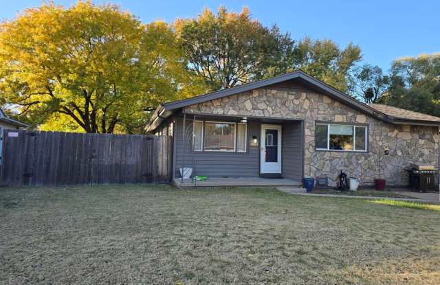 3 BED 1.5 BATH HOME IN PARK CITY photos photos