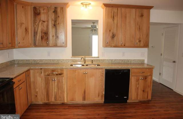 111 NATURES Trail Gallery 4