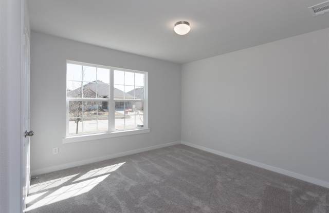 512 Pepperbark Avenue Gallery 4