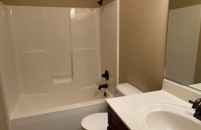 3bed/2bath in Brookland!! Gallery 4
