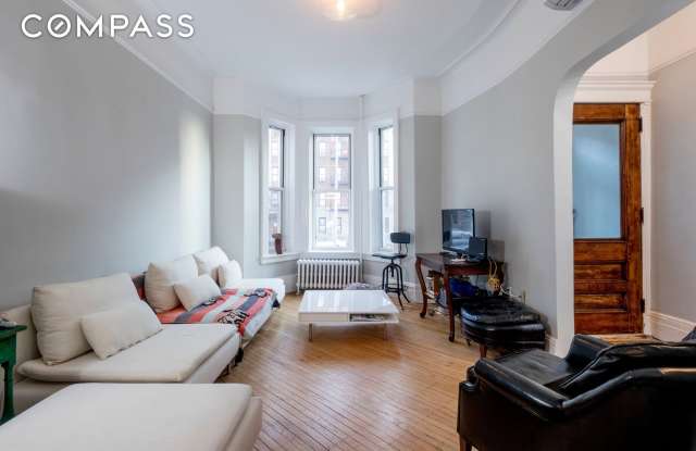 285 Empire Boulevard - 285 Empire Boulevard, Brooklyn, NY 11225