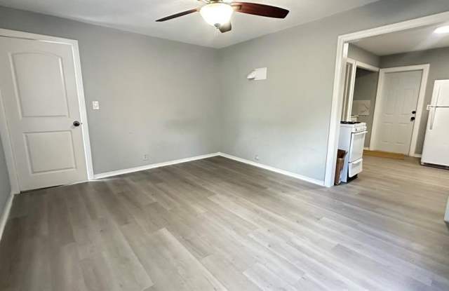 325 N Federal Hwy photos photos