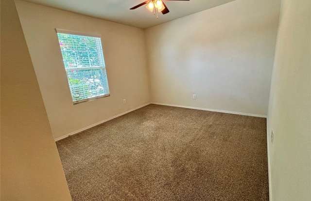 104 Abelia Drive Gallery 4