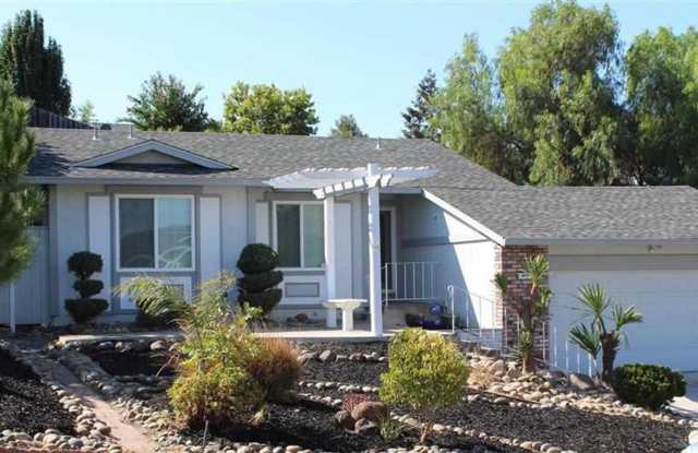 WONDERFUL NEIGHBORHOOD. TOTALLY REDONE SINGLE STORY BEAUTY ON CUL DE SAC STREET LOCATED IN BEAUTIFUL NEIGHBORHOOD. photos photos