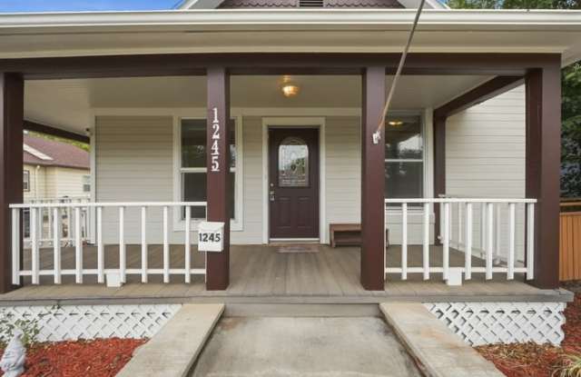 1245 Rood Avenue Gallery 2