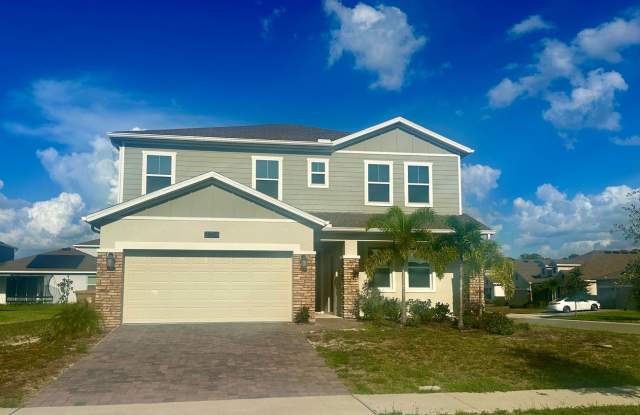 Spacious 4 bedroom 2.5 Bath, Fully Furnished House For Rent In Saint Cloud photos photos