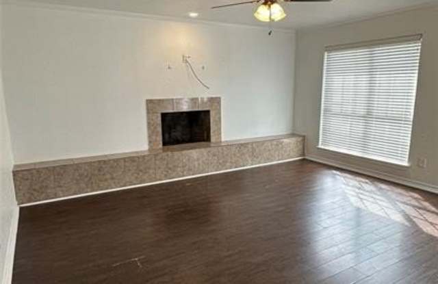 3411 Pewitt Drive photos photos