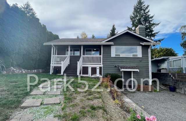 North Tacoma 4 Bed 2 Bath Single Family Home photos photos North Tacoma 4 Bed 2 Bath Single Family Home photos photos