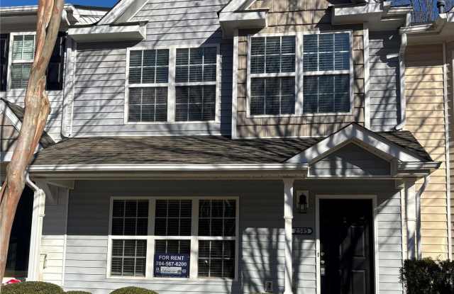 2595 Brackley Place photos photos