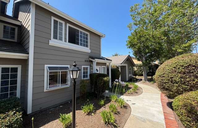 COMING SOON! Beautiful 2-Bedroom Townhome in Simi Valley! photos photos