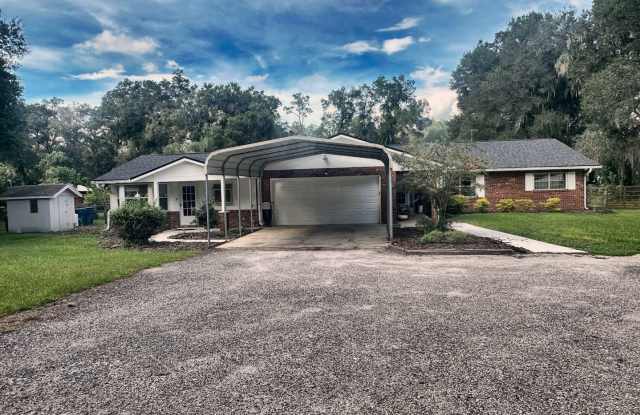 Exceptional 2.7-Acre DeLand Estate with Pool, Private Apartment, Generator, Garden & Oversized Garage photos photos Exceptional 2.7-Acre DeLand Estate with Pool, Private Apartment, Generator, Garden & Oversized Garage photos photos