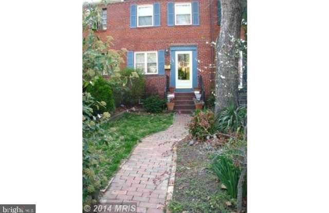 725 S FAYETTE ST - 725 South Fayette Street, Alexandria, VA 22314