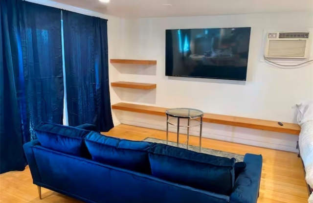 3418 Oneida Way Gallery 4