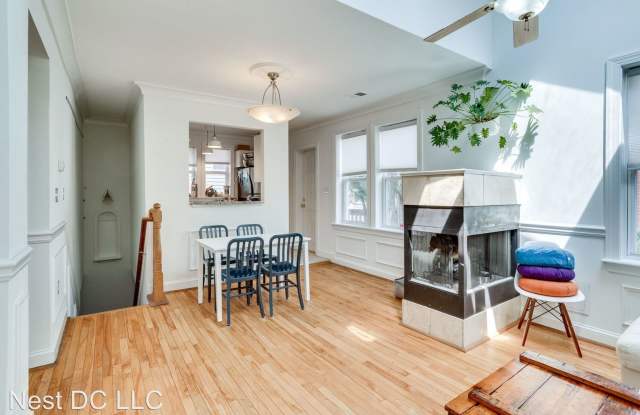 3196 18th St NE Gallery 4