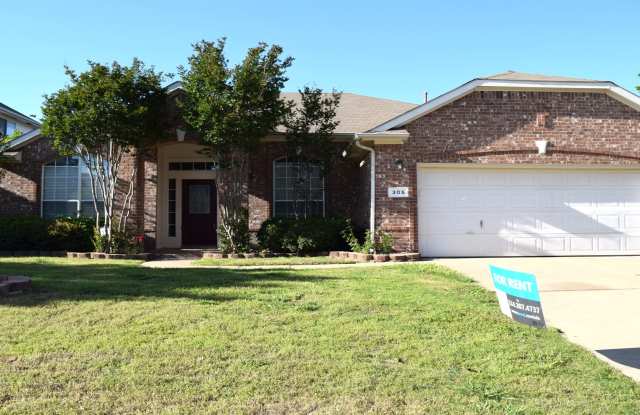 305 Keswick Ln - 305 Keswick Lane, Mesquite, TX 75150