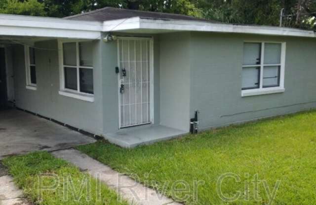 5048 Broadway Ave. photos photos