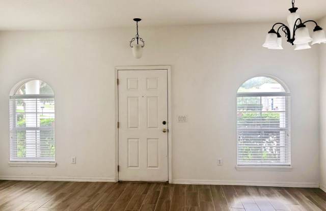 816 Magnolia Blossom Court Gallery 2