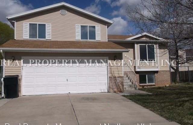 1778 W 250 N - 1778 West 250 North, West Point, UT 84015