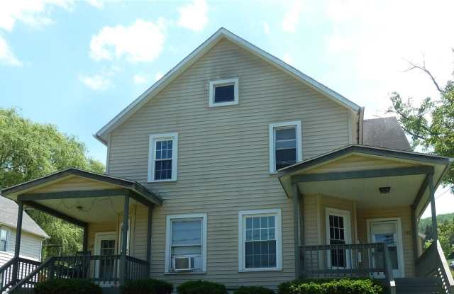 120 W Sixth Street, lower Gallery 2