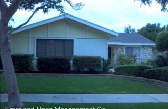 197 Stanford Ln. Gallery 2