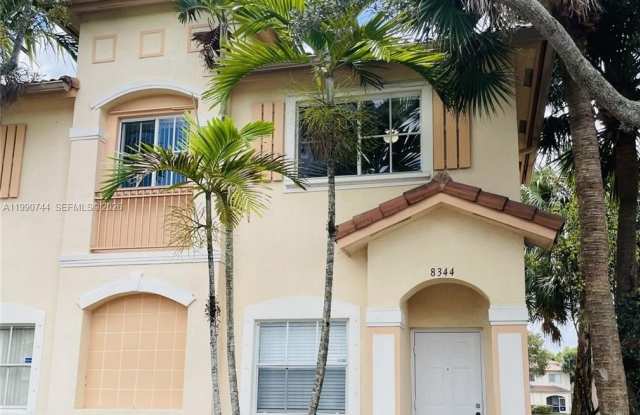 8344 SW 27 photos photos