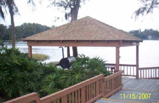 2/2 Condo Gallery 4