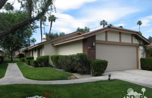 269 Santa Barbara Circle - 269 Santa Barbara Circle, Palm Desert, CA 92260