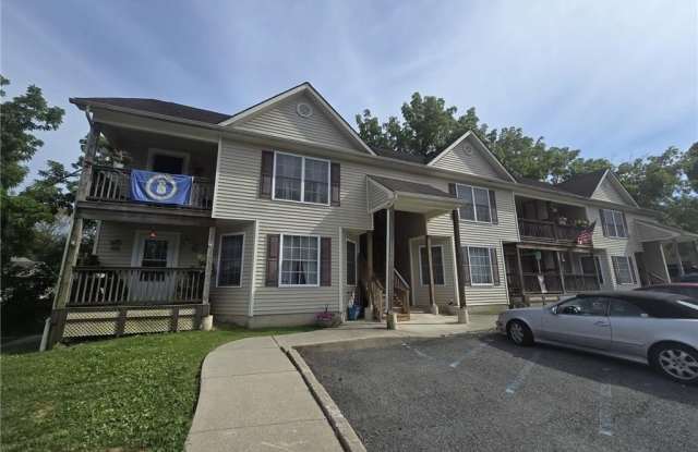 105 N Montgomery Street unit: B3 Unit 4 photos photos