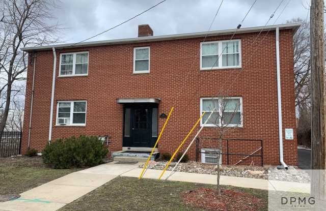 124 W South Lansing MI 48910 Gallery 1