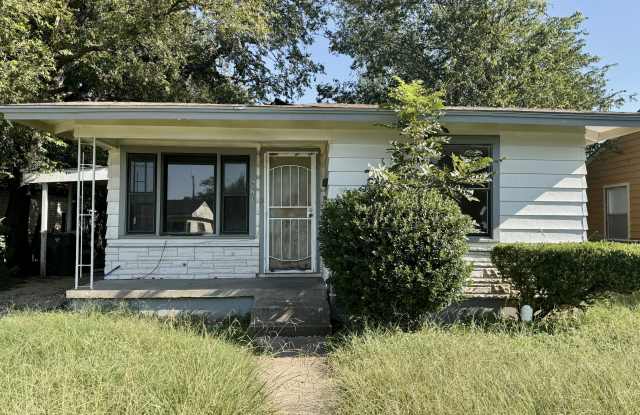621 Harlem Avenue - 621 Harlem Avenue, Waco, TX 76704