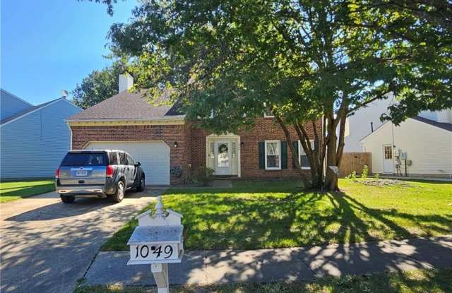 1049 Honeycutt Way photos photos