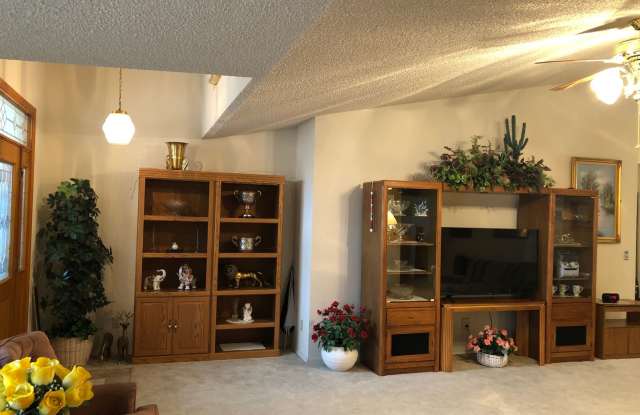 Available May through October 2026. Lovely home on golf course.  All in Leisure World a 45+ Active Adult Resort Community. Gallery 4